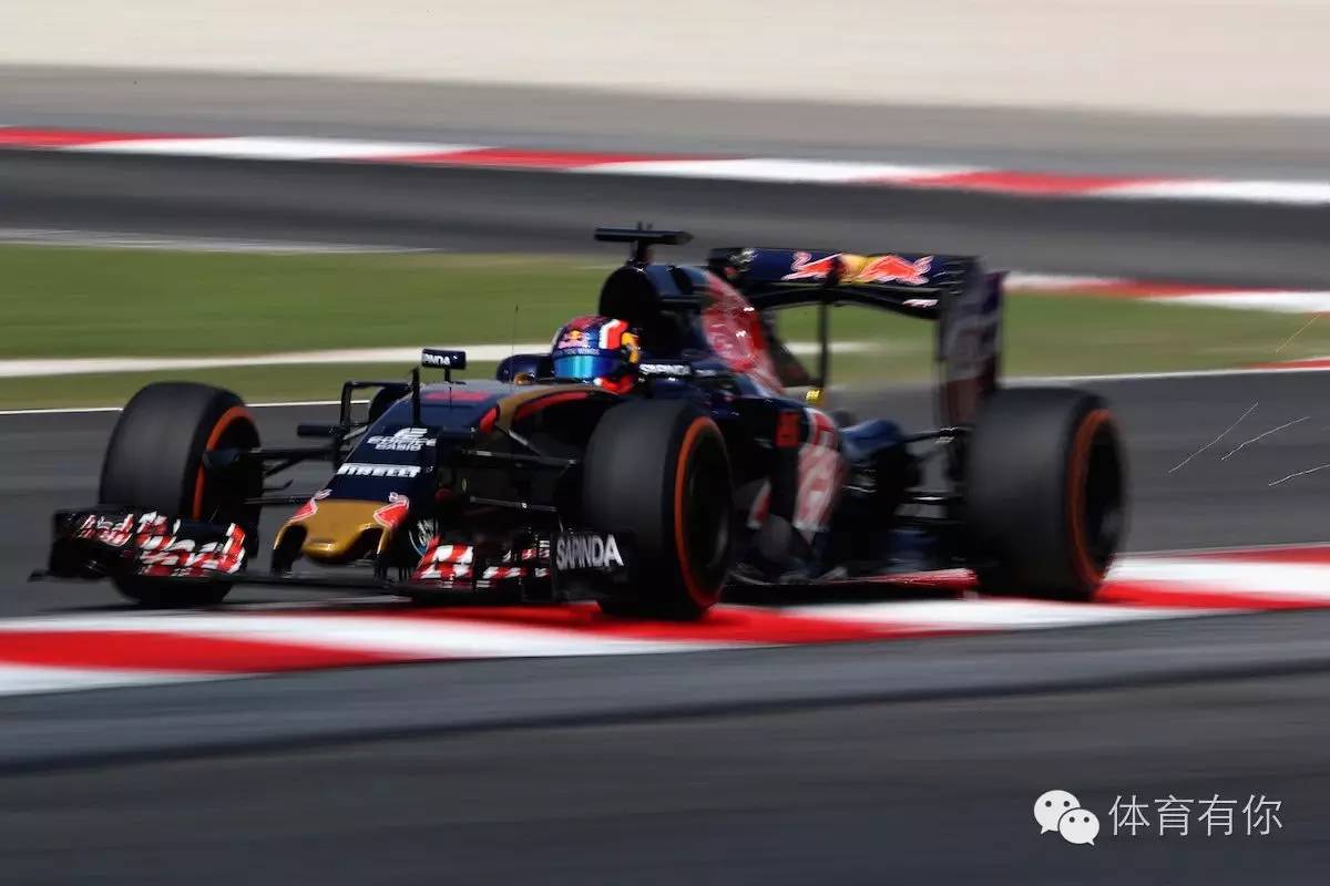 雷诺车队鏖战红牛二队,佩雷兹扛起全队 雷诺车队鏖战红牛二队,佩雷兹扛起全队