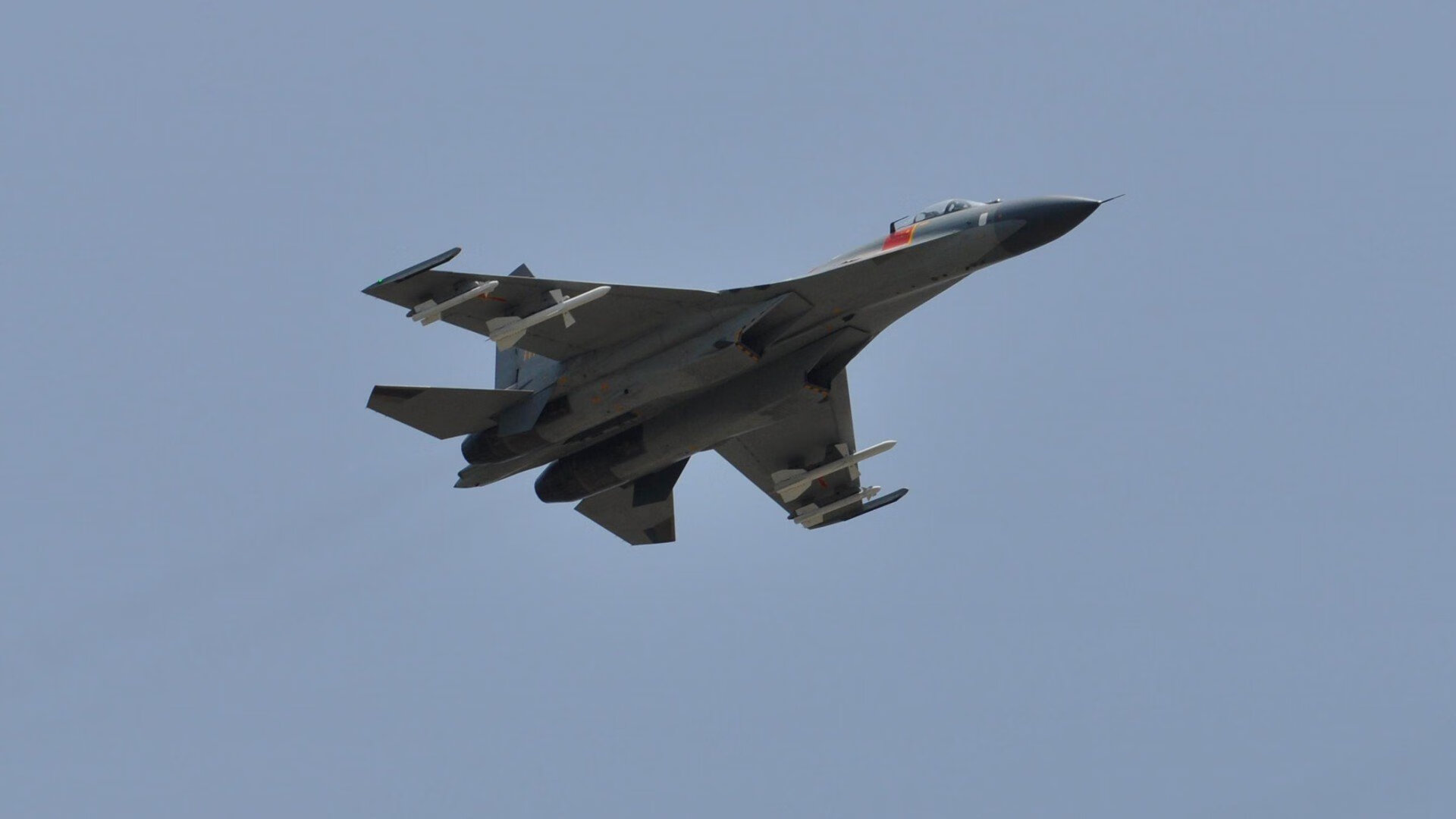 恩佐在卡塔尔对阵切尔西焦点战中证明自我