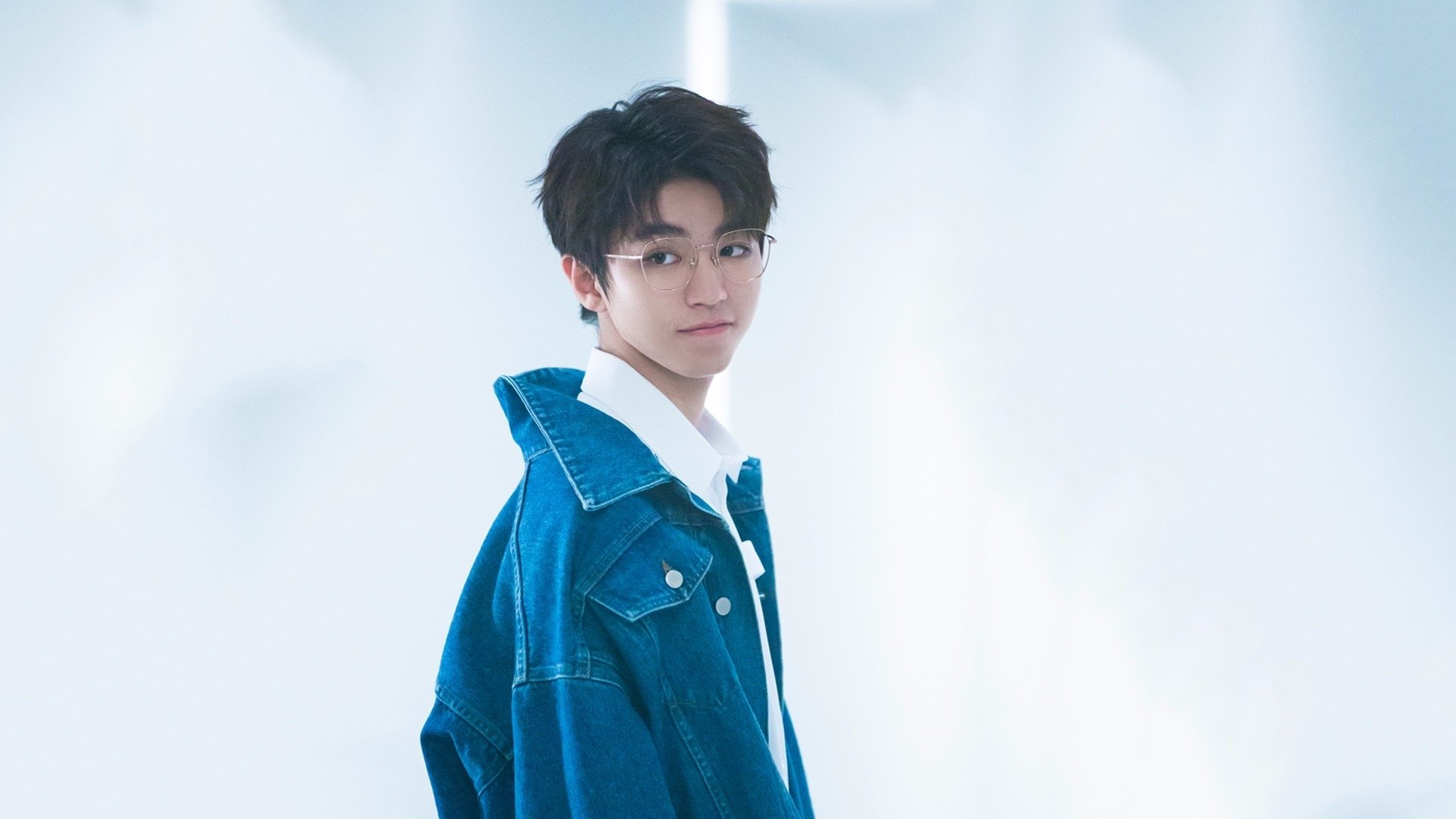 黄蜂战术风暴席卷奇才，小贾伦冠军光芒闪耀赛场